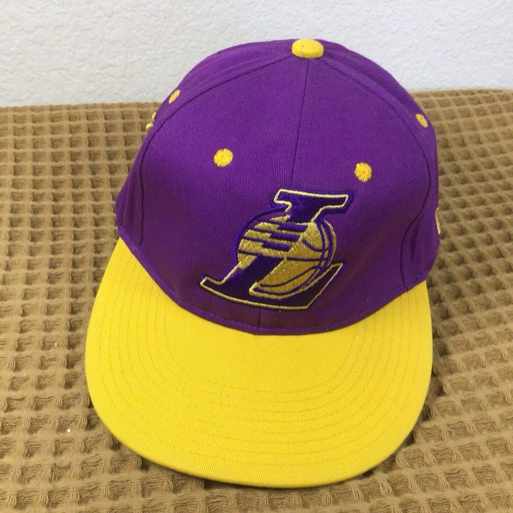 LA Lakers Kobe Bryant #8 NBA New Era StrapBack Baseball Hat Purple Gold